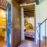Lantgård Fattoria L'ottavo L'8 Large Wine And Oil Producers
